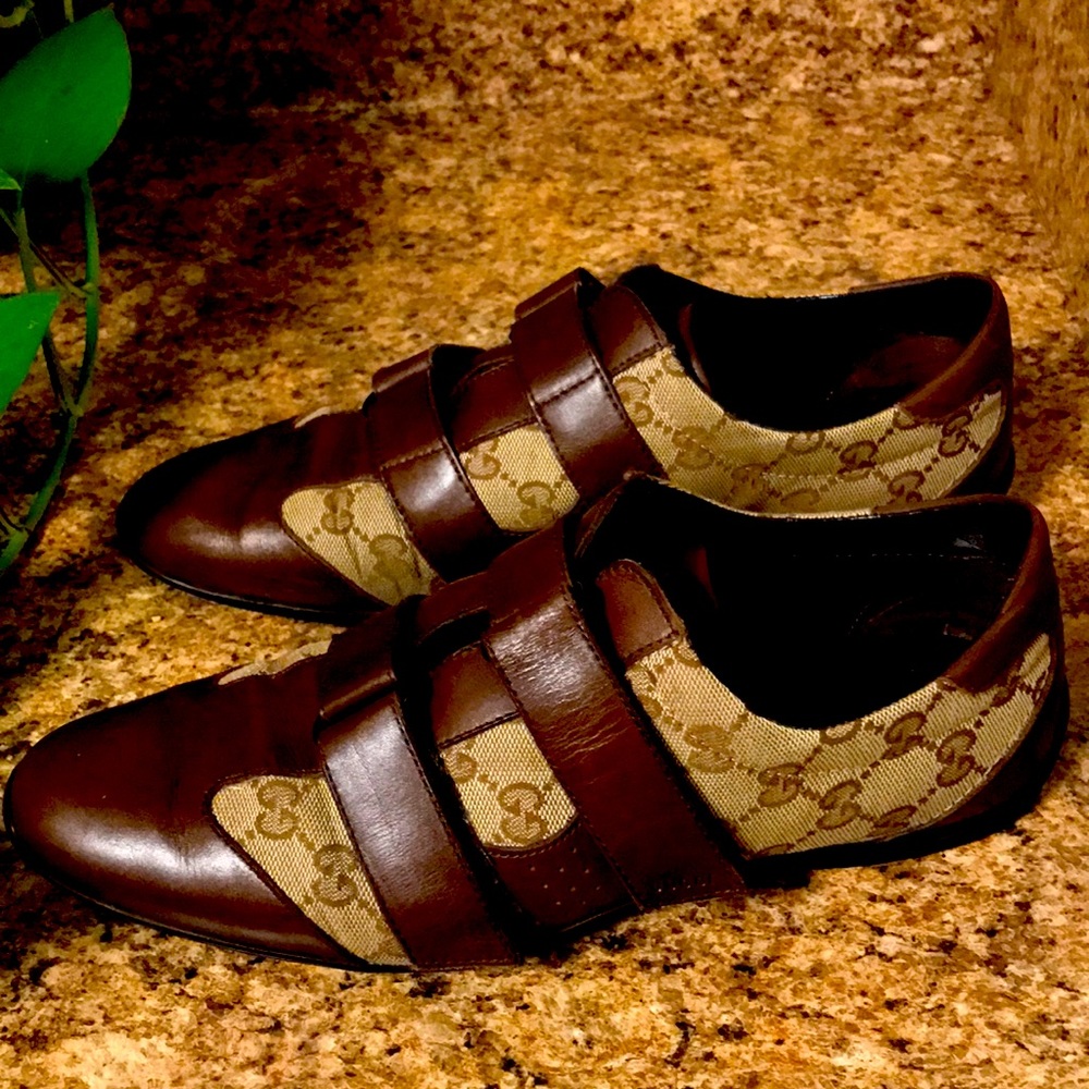 Womens Guicci sneakers